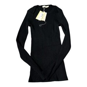 Black Ribbed‎ Turtleneck Sweater